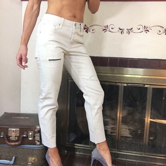 NWT ASOS distressed denim white wash denim jeans - Picture 3 of 8